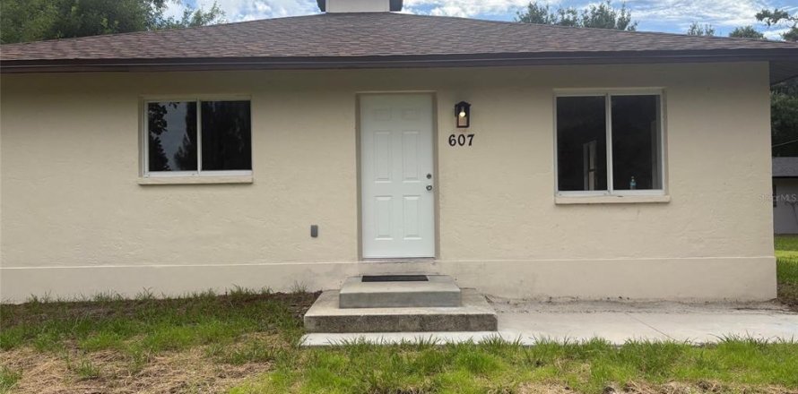 Casa en Ruskin, Florida 2 dormitorios, 107.4 m2 № 2290669