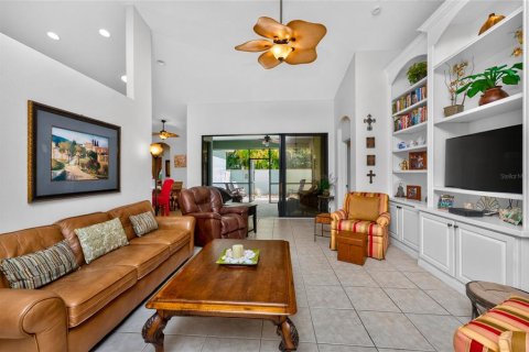 Villa ou maison à vendre à Port Charlotte, Floride: 3 chambres, 201.23 m2 № 2226802 - photo 13