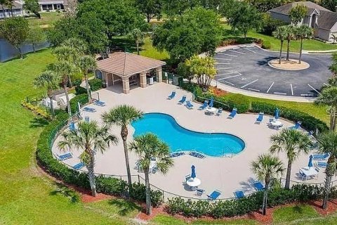 Villa ou maison à vendre à Port Charlotte, Floride: 3 chambres, 201.23 m2 № 2226802 - photo 2