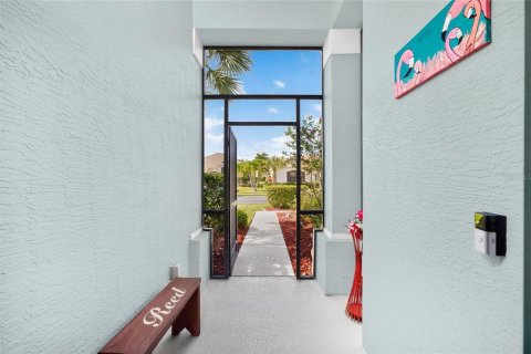 Villa ou maison à vendre à Port Charlotte, Floride: 3 chambres, 201.23 m2 № 2226802 - photo 4