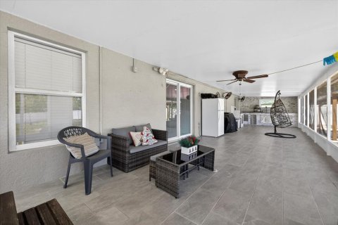 Casa en venta en Spring Hill, Florida, 3 dormitorios, 150.41 m2 № 2156367 - foto 28
