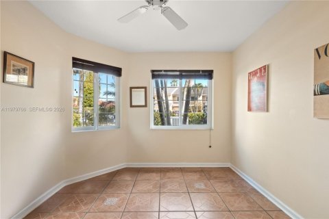 Купить таунхаус в Бока-Ратон, Флорида 7 комнат, 189.15м2, № 2044798 - фото 17