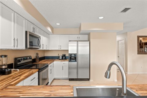 Купить таунхаус в Бока-Ратон, Флорида 7 комнат, 189.15м2, № 2044798 - фото 12