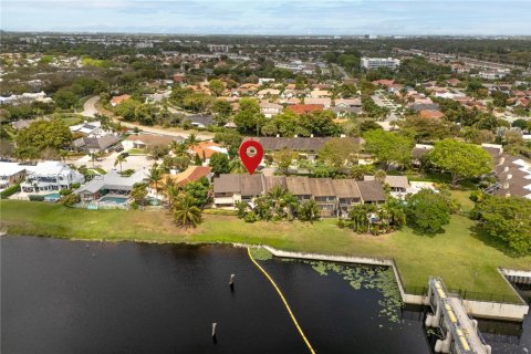 Таунхаус в Бока-Ратон, Флорида 7 комнат, 189.15м2 № 2044798