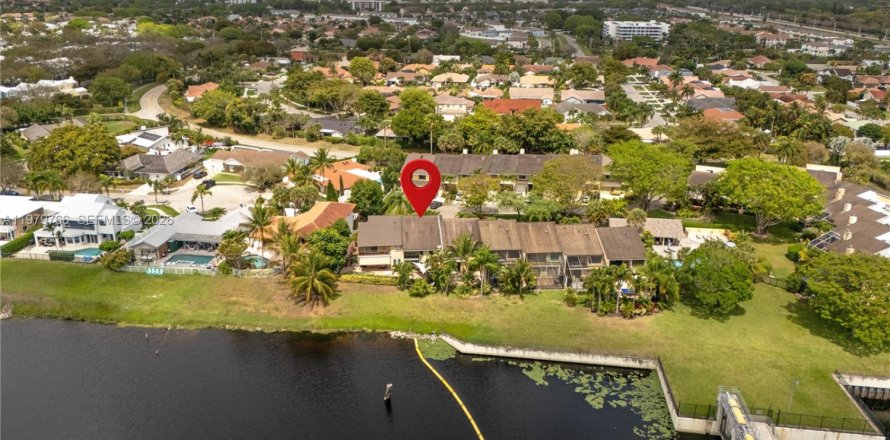 Таунхаус в Бока-Ратон, Флорида 7 комнат, 189.15м2 № 2044798