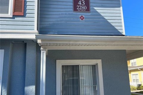 Touwnhouse à louer à Kissimmee, Floride: 4 chambres, 139.35 m2 № 2202117 - photo 2
