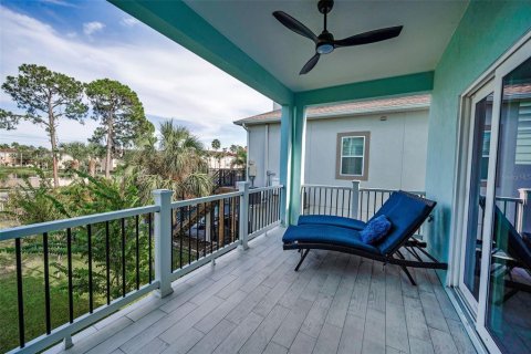 Villa ou maison à vendre à New Port Richey, Floride: 4 chambres, 232.91 m2 № 2425316 - photo 29