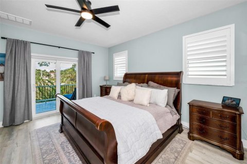 Villa ou maison à vendre à New Port Richey, Floride: 4 chambres, 232.91 m2 № 2425316 - photo 28
