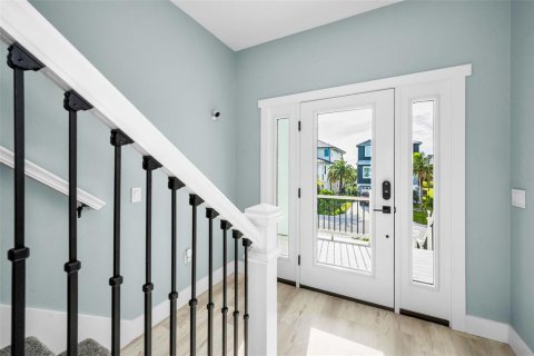 Villa ou maison à vendre à New Port Richey, Floride: 4 chambres, 232.91 m2 № 2425316 - photo 10