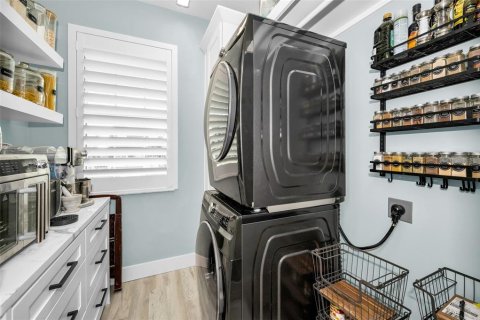 Villa ou maison à vendre à New Port Richey, Floride: 4 chambres, 232.91 m2 № 2425316 - photo 24