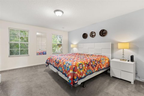 Touwnhouse à vendre à Kissimmee, Floride: 4 chambres, 177.16 m2 № 2383814 - photo 17