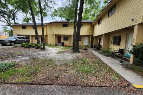 Снять в аренду квартиру в Гейнсвилл, Флорида 1 комната, 97.45м2, № 1817314 - фото 2