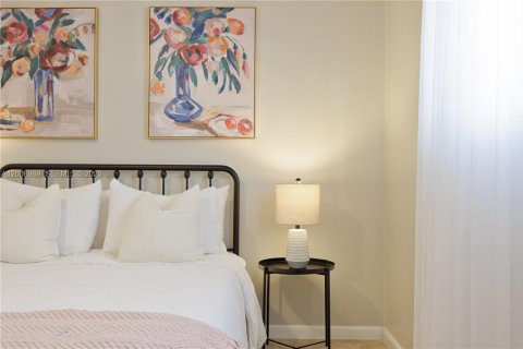 Casa en alquiler en Hollywood, Florida, 3 dormitorios, 166.2 m2 № 2085978 - foto 16