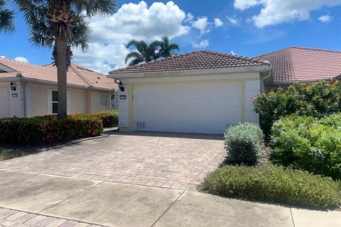 Villa ou maison à vendre à Venice, Floride: 3 chambres, 144.37 m2 № 1883087 - photo 2