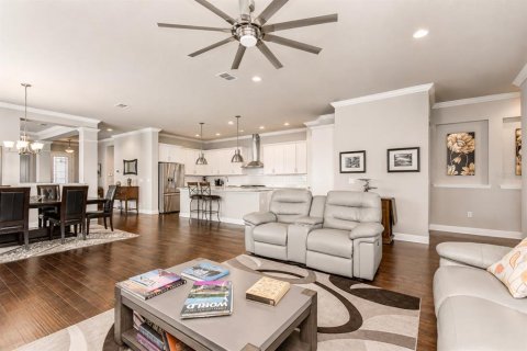 Villa ou maison à vendre à Fish Hawk, Floride: 2 chambres, 224.82 m2 № 2278074 - photo 13