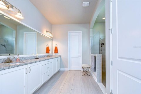 Villa ou maison à vendre à Fish Hawk, Floride: 2 chambres, 224.82 m2 № 2278074 - photo 18