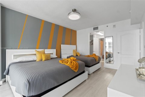 Condominio en venta en Miami, Florida, 1 dormitorio, 76.64 m2 № 2154864 - foto 27