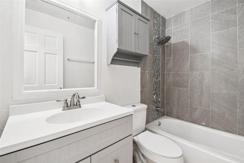 Casa en venta en Plant City, Florida, 3 dormitorios, 84.73 m2 № 1919554 - foto 19