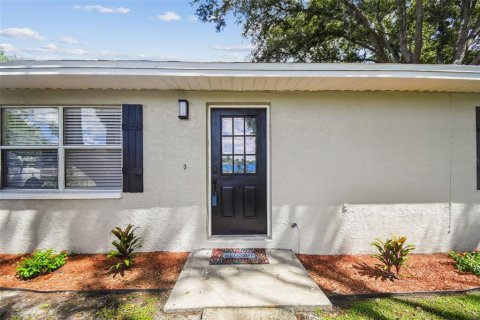 House in Plant City, Florida 3 bedrooms, 84.73 sq.m. № 1919554 - photo 5