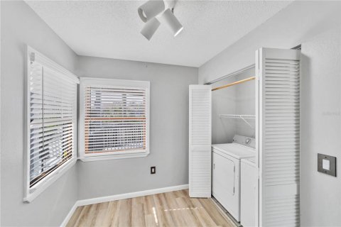Купить кондоминиум в Эллентон, Флорида 3 комнаты, 128.67м2, № 2208767 - фото 18