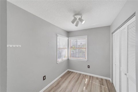 Купить кондоминиум в Эллентон, Флорида 3 комнаты, 128.67м2, № 2208767 - фото 19