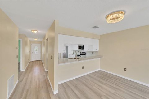 Купить кондоминиум в Эллентон, Флорида 3 комнаты, 128.67м2, № 2208767 - фото 22