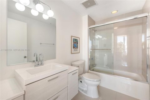 Купить кондоминиум в Майами, Флорида 2 спальни, 101.08м2, № 2025371 - фото 12