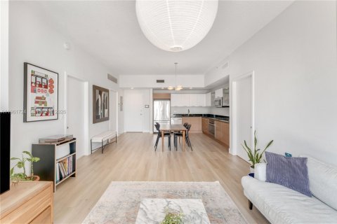 Купить кондоминиум в Майами, Флорида 2 спальни, 101.08м2, № 2025371 - фото 8