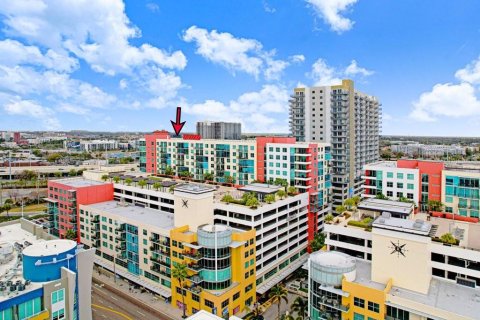 Condominio en venta en Tampa, Florida, 2 dormitorios, 148.55 m2 № 2296744 - foto 2