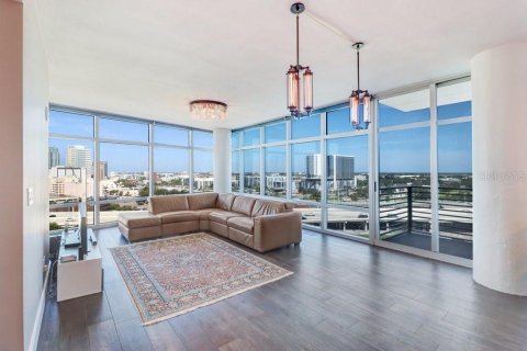 Condominio en venta en Tampa, Florida, 2 dormitorios, 148.55 m2 № 2296744 - foto 10