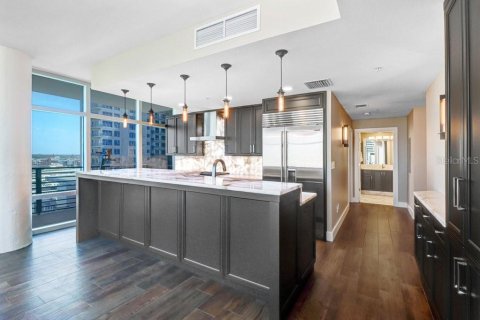 Condominio en venta en Tampa, Florida, 2 dormitorios, 148.55 m2 № 2296744 - foto 6
