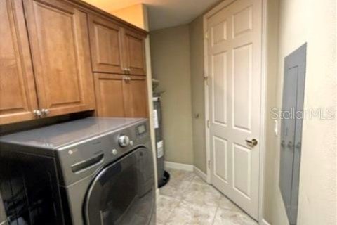 Condominio en venta en Orlando, Florida, 2 dormitorios, 200.85 m2 № 2157415 - foto 25