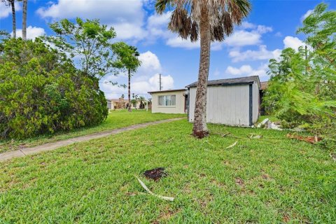 Villa ou maison à vendre à Hernando Beach, Floride: 2 chambres, 95.41 m2 № 2266809 - photo 30