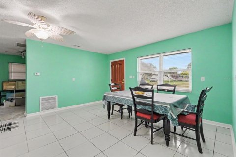 Villa ou maison à vendre à Hernando Beach, Floride: 2 chambres, 95.41 m2 № 2266809 - photo 7