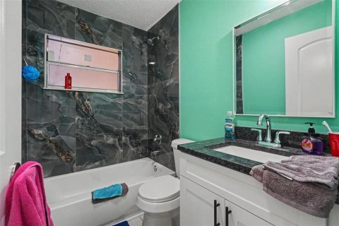 Villa ou maison à vendre à Hernando Beach, Floride: 2 chambres, 95.41 m2 № 2266809 - photo 10