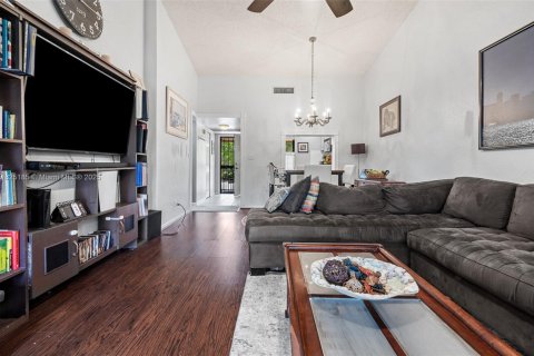 Condominio en venta en Coconut Creek, Florida, 2 dormitorios, 77.11 m2 № 1792487 - foto 30
