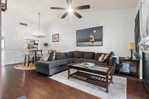 Condominio en venta en Coconut Creek, Florida, 2 dormitorios, 77.11 m2 № 1792487 - foto 29