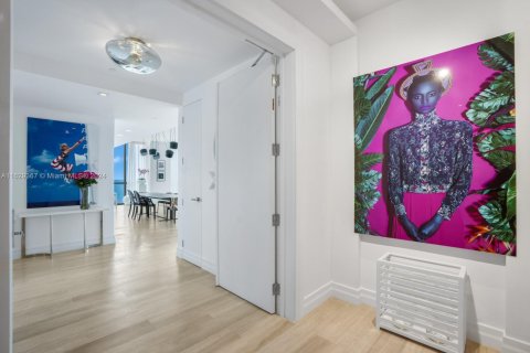 Condo in Sunny Isles Beach, Florida, 3 bedrooms  № 2038011 - photo 18