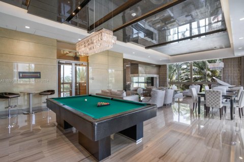 Condo in Sunny Isles Beach, Florida, 3 bedrooms  № 2038011 - photo 16