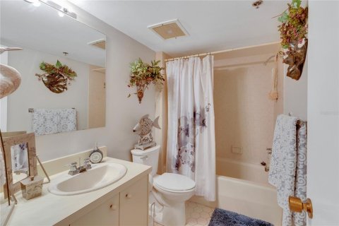 Condo in Clearwater, Florida, 3 bedrooms  № 1716482 - photo 30