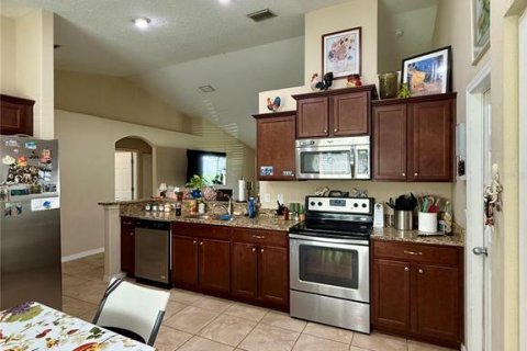 Casa en venta en Palm Coast, Florida, 4 dormitorios, 172.71 m2 № 2381068 - foto 3