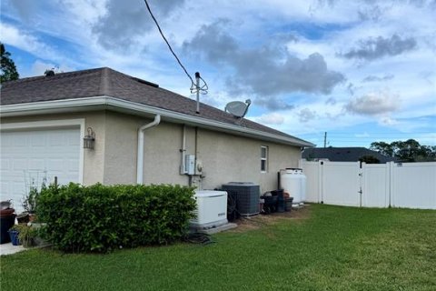 Casa en venta en Palm Coast, Florida, 4 dormitorios, 172.71 m2 № 2381068 - foto 25
