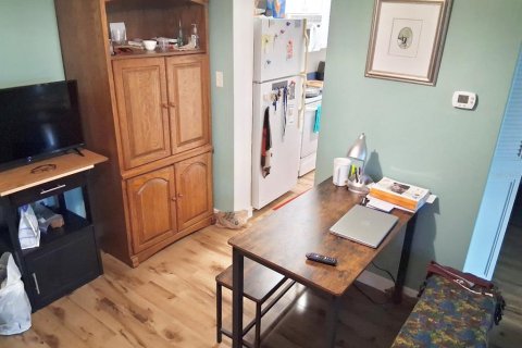 Condo in Clearwater, Florida, 1 bedroom № 2166010 - photo 15