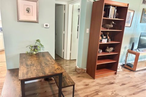 Condo in Clearwater, Florida, 1 bedroom № 2166010 - photo 16