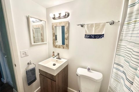Condo in Clearwater, Florida, 1 bedroom № 2166010 - photo 13
