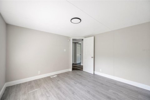 Apartment in Polk City, Florida 4 bedrooms, 124.86 sq.m. № 2379701 - photo 24