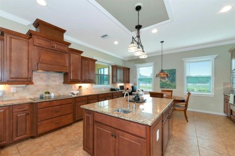 House in Sarasota, Florida 5 bedrooms, 410.63 sq.m. № 1813549 - photo 18