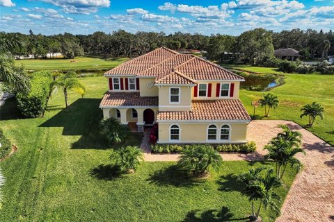 House in Sarasota, Florida 5 bedrooms, 410.63 sq.m. № 1813549 - photo 1
