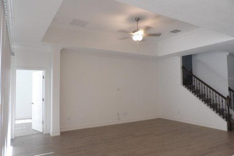 Casa en alquiler en Land O' Lakes, Florida, 5 dormitorios, 308.99 m2 № 1908320 - foto 2
