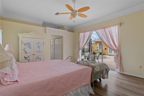 House in Spring Hill, Florida 4 bedrooms, 214.23 sq.m. № 1676988 - photo 18